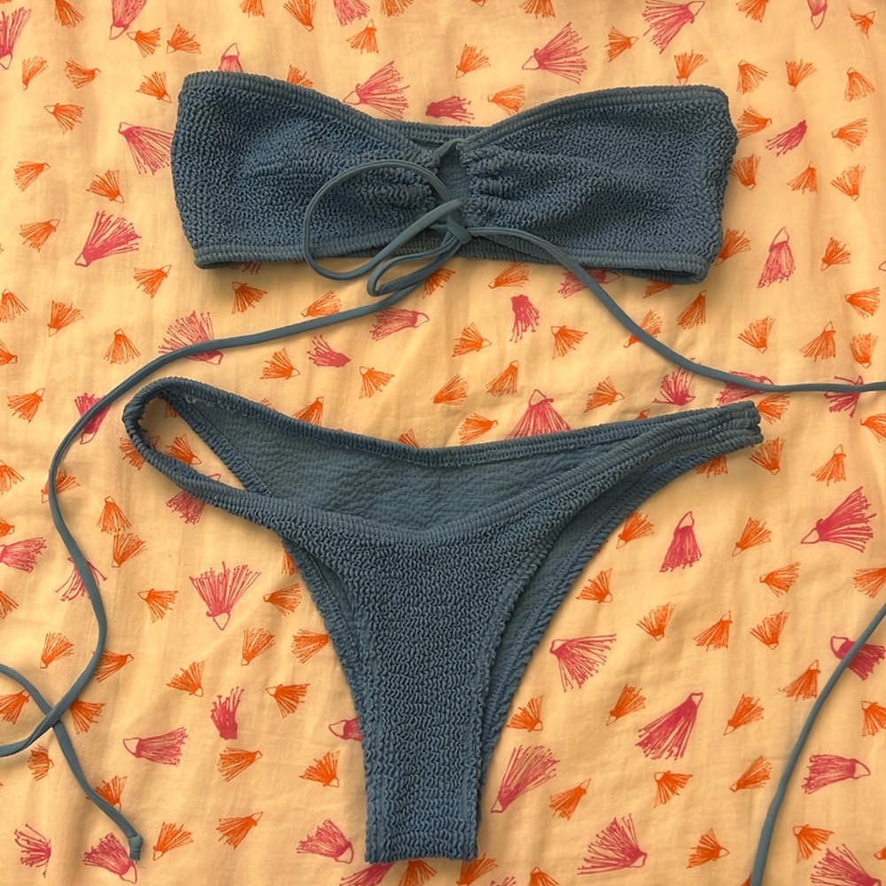 bond-eye two piece suit